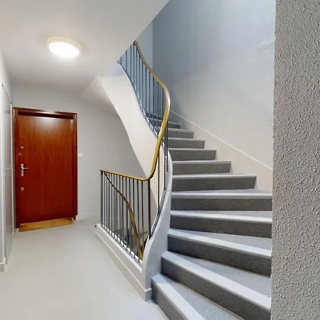 Apartment Le Port Royal